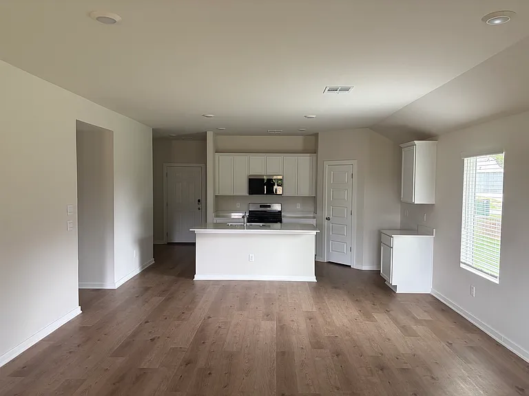 3381 Oak Rdg — Photo 2