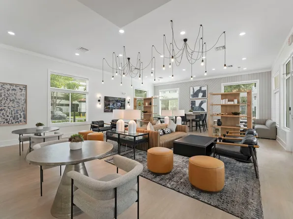 Windsor Biscayne Shores