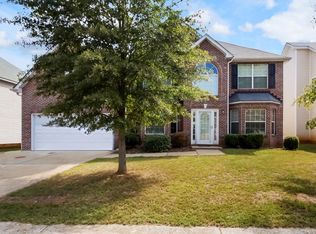 357 Kentwood Springs Dr, Hampton, GA 30228