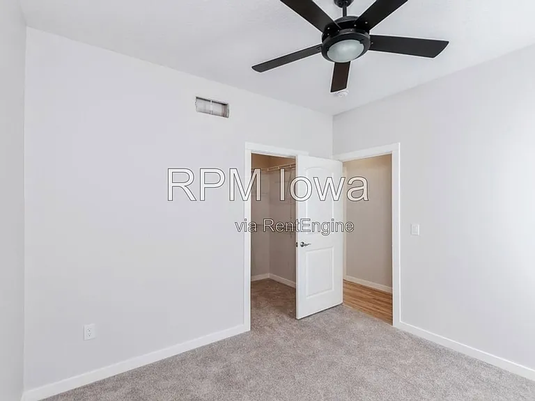 6810 Bright St — Photo 8
