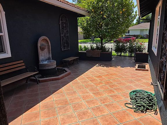 3rd image of 1825 Maryal Dr