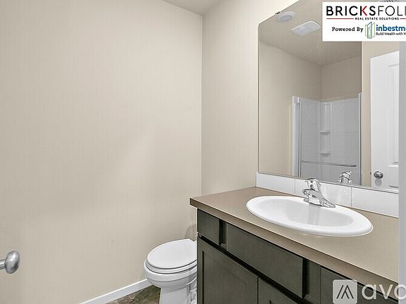 3rd image of 10658 187th St E