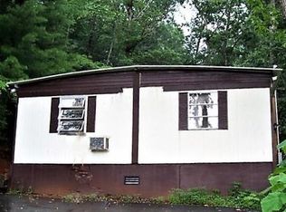 25 Bingham Rd, Franklin, NC 28734