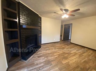 1033 Alpine Ct, Athens, GA 30606