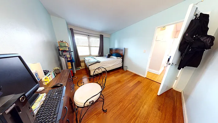 Sold by Remax Edge | media 17