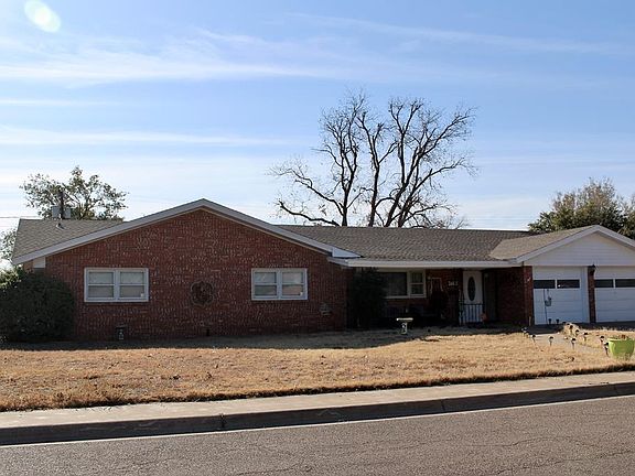 2nd image of 2605 Bedford Dr