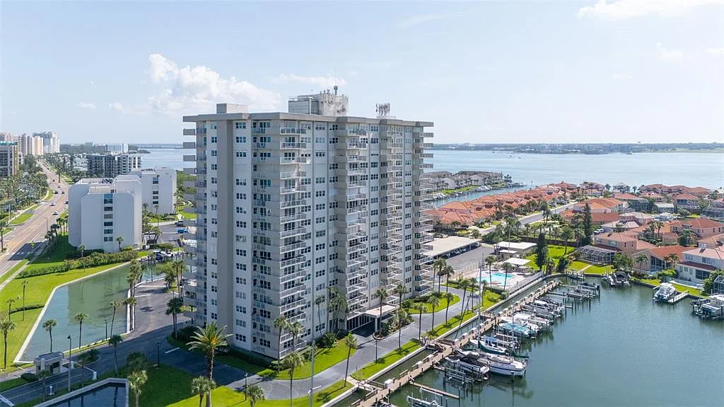2 bed, 2.0 bath, 1500 sqft, $5,000 — Photo 1