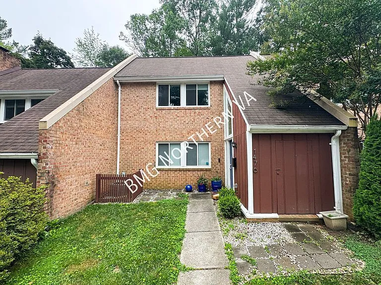 1476 Greenmont Ct — Photo 1