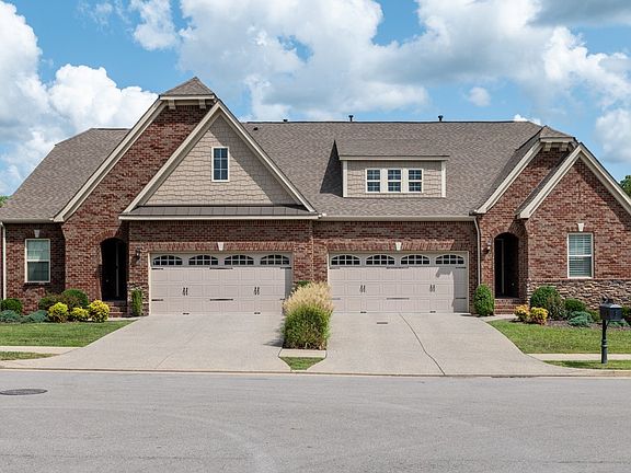 3rd image of 1348 Reynard Dr