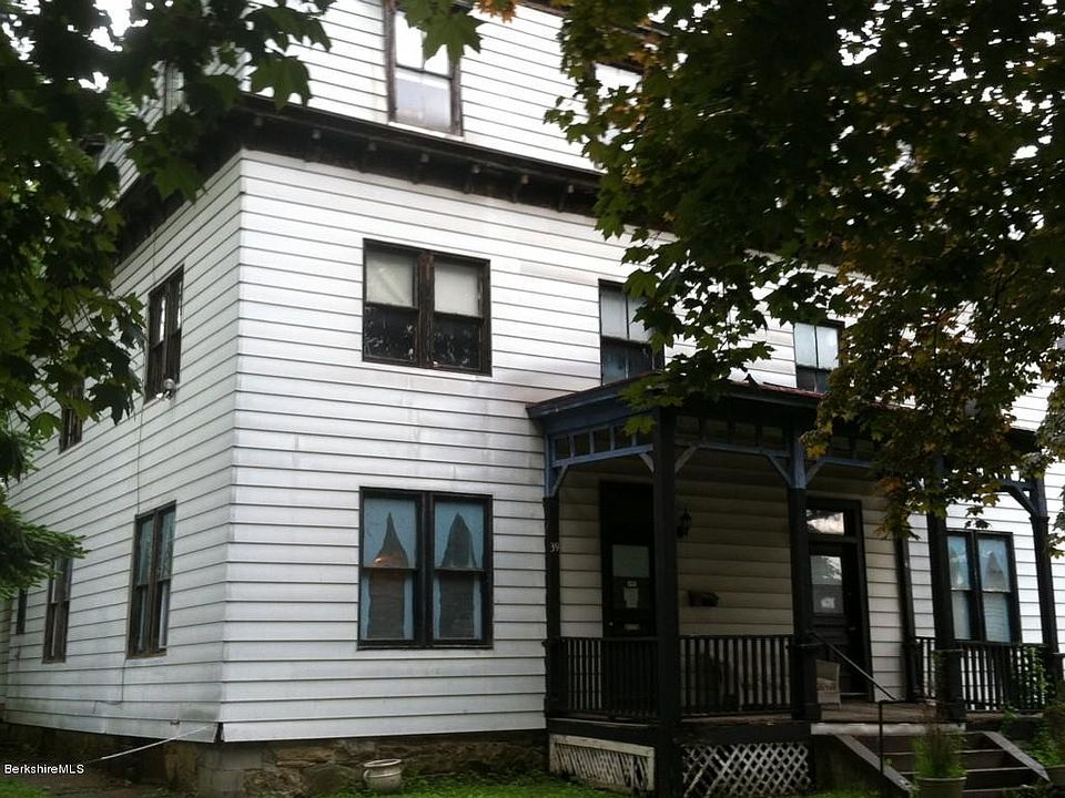 2nd image of 39-41 Maplewood Ave