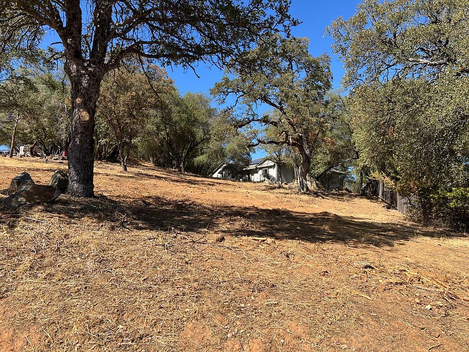 1st image of 819 Live Oak Dr