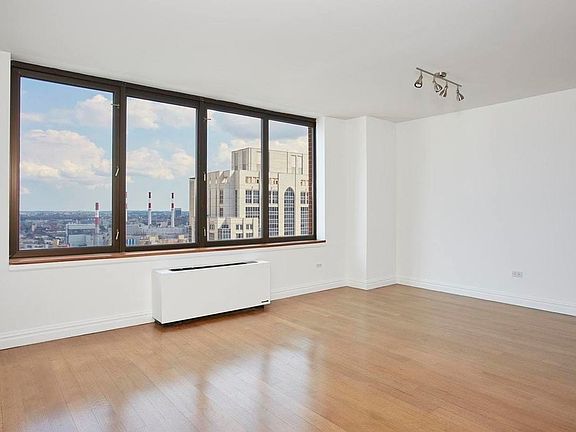 3rd image of 422 E 72nd St APT 34B