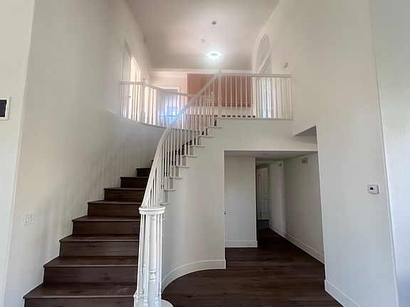 5th image of 6774 Joy Ct