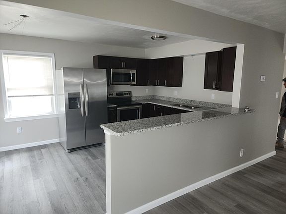 5th image of 9626 Hansford Pl #4
