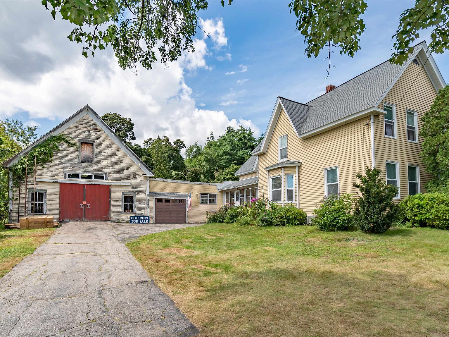 249 S Mammoth Road, Manchester, NH 03109 MLS 4965815 Zillow