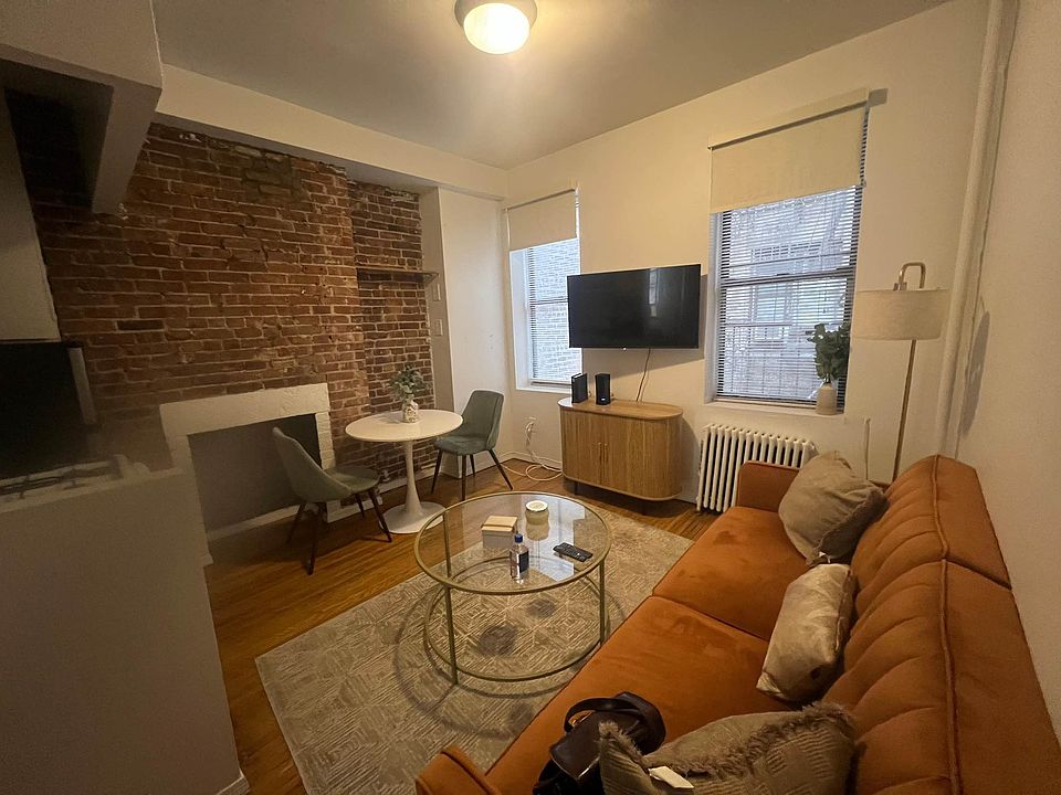 1st image of 442 W 45th St APT 2RW