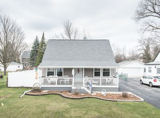 16926 Riverside Dr, Tinley Park, IL 60477