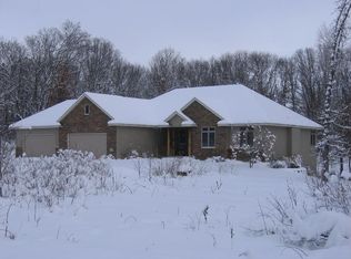 3243 Sullivan Woods Trl NW, Isanti, MN 55040