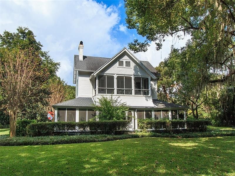 1st image of 100 Oakleigh Dr