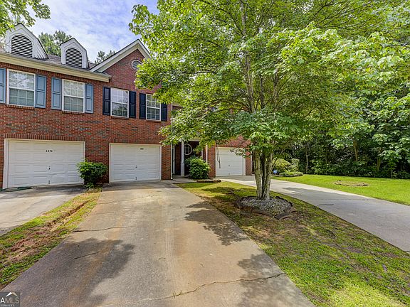 3rd image of 6093 Brookechase Ln