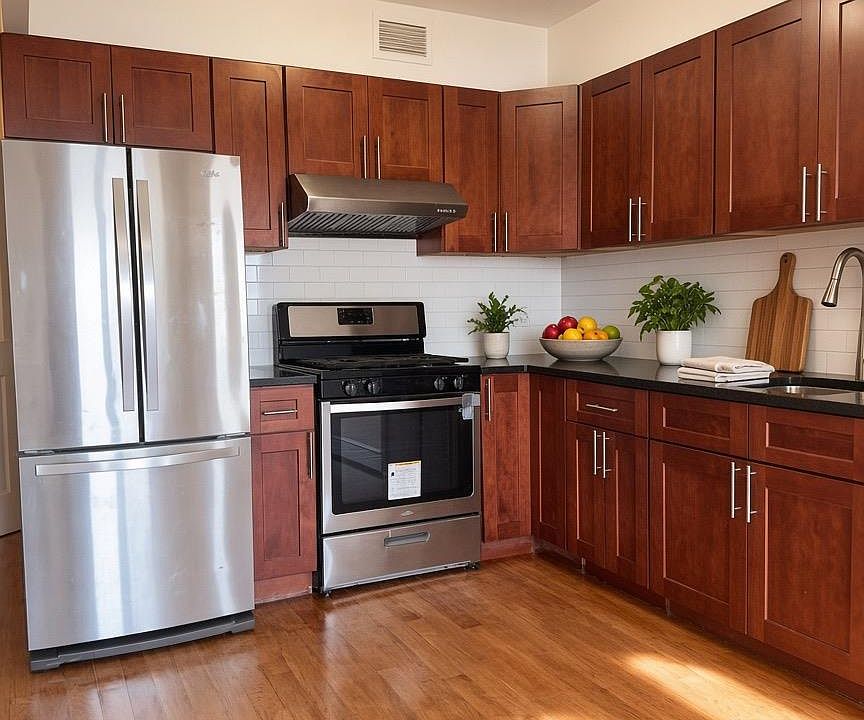 1st image of 31-53 Linden Place #3a