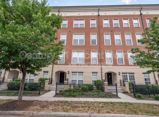 8007 Crescent Park Dr, Gainesville, VA 20155