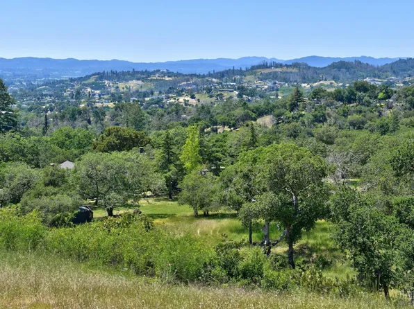 5450 Idlewood Drive, Santa Rosa, CA 95404