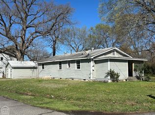 8 Locust St, Mayflower, AR 72106