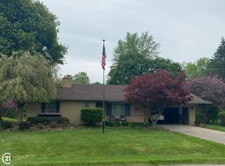 7477 Farr Ct, Shelby Township, MI 48316
