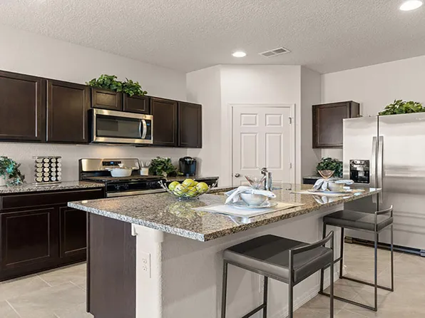 1516 Alto Colores St NW, Los Lunas, NM 87031