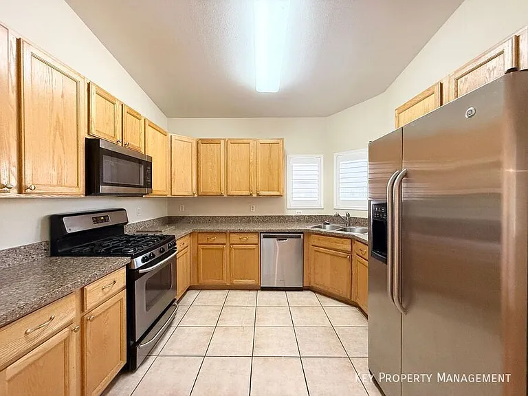7450 S Eastern Ave #2080 — Photo 8
