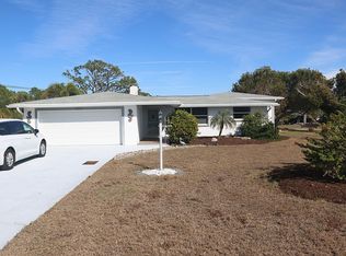 300 E Wentworth Cir, Englewood, FL 34223