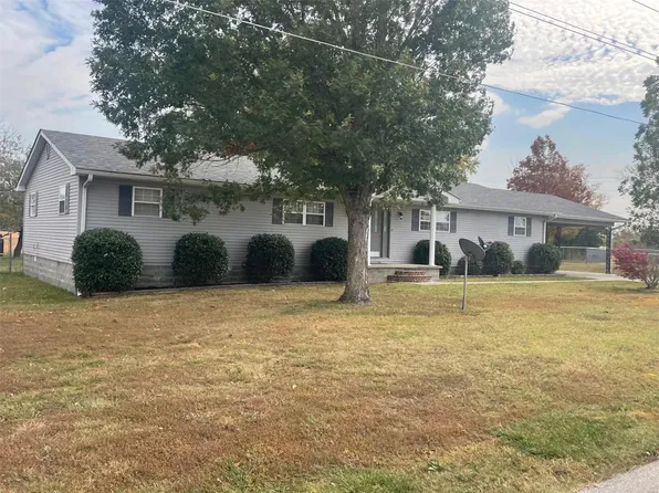 22 County Road 4704, Poplar Bluff, MO 63901