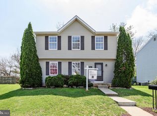 11 Ben Woods Ct, Catonsville, MD 21228