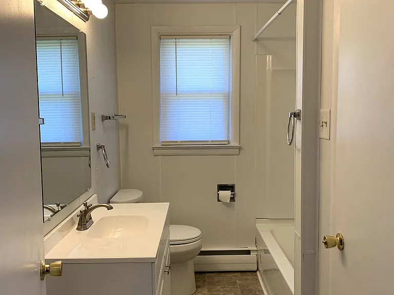 4136 Lincoln Way E — Photo 19