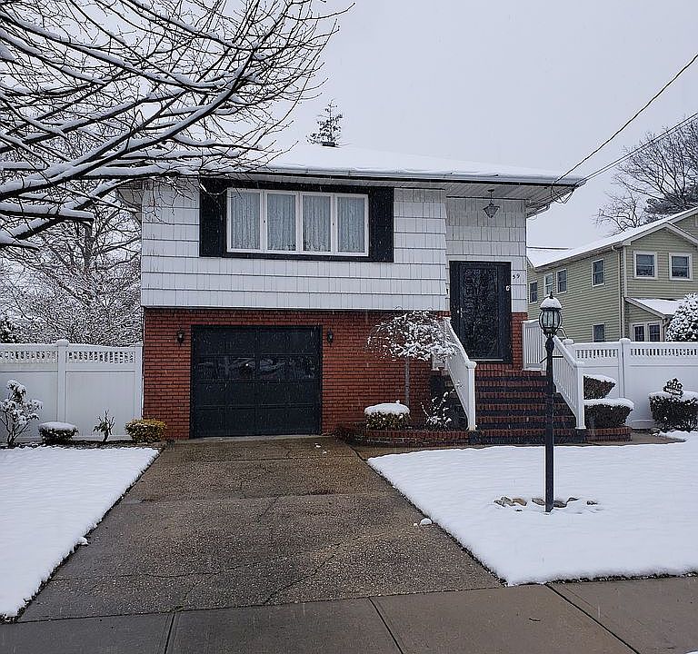 1st image of 59 E Walnut St