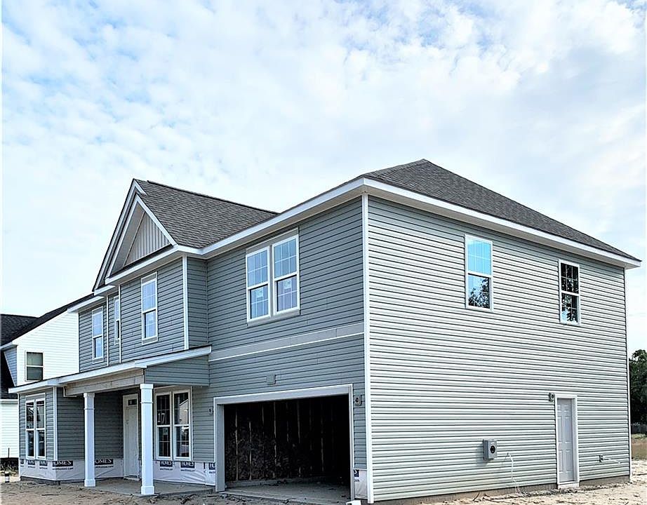 2nd image of 3220 Buckley Dr