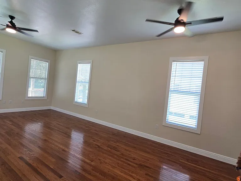 1818 Elvin Dr #B — Photo 2