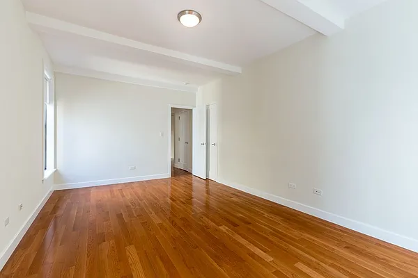 Rented by Stonehenge NYC LLC | media 27