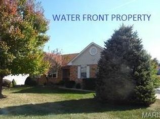 110 Bridgewater Chase Ln, Villa Ridge, MO 63089