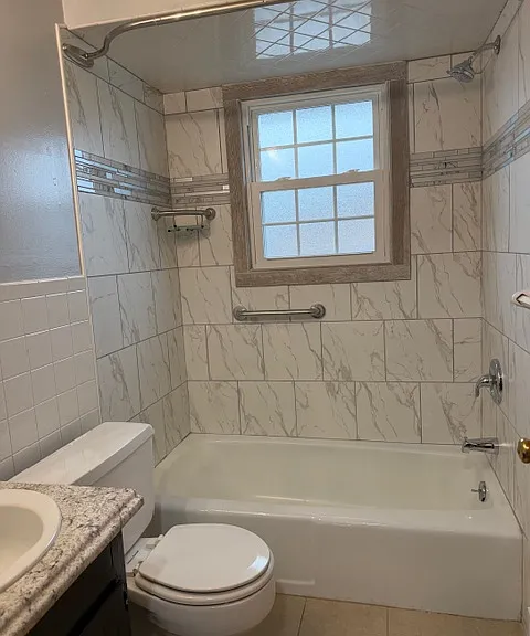 323 Hall Ave — Photo 6