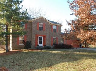 8015 Woodruff Rd, Cincinnati, OH 45255