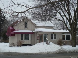 821 E Grand River Ave, Howell, MI