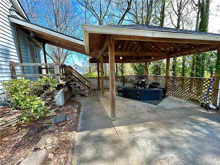 4781 Lavista Rd — Photo 3