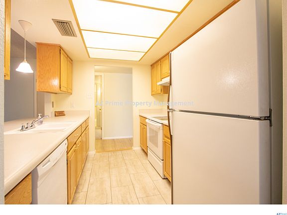 5th image of 1045 E Frost Dr