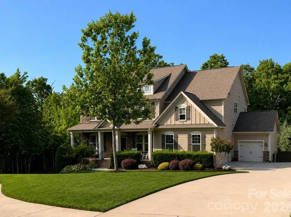 1001 Greenwich Park Dr, Indian Trail, NC 28079