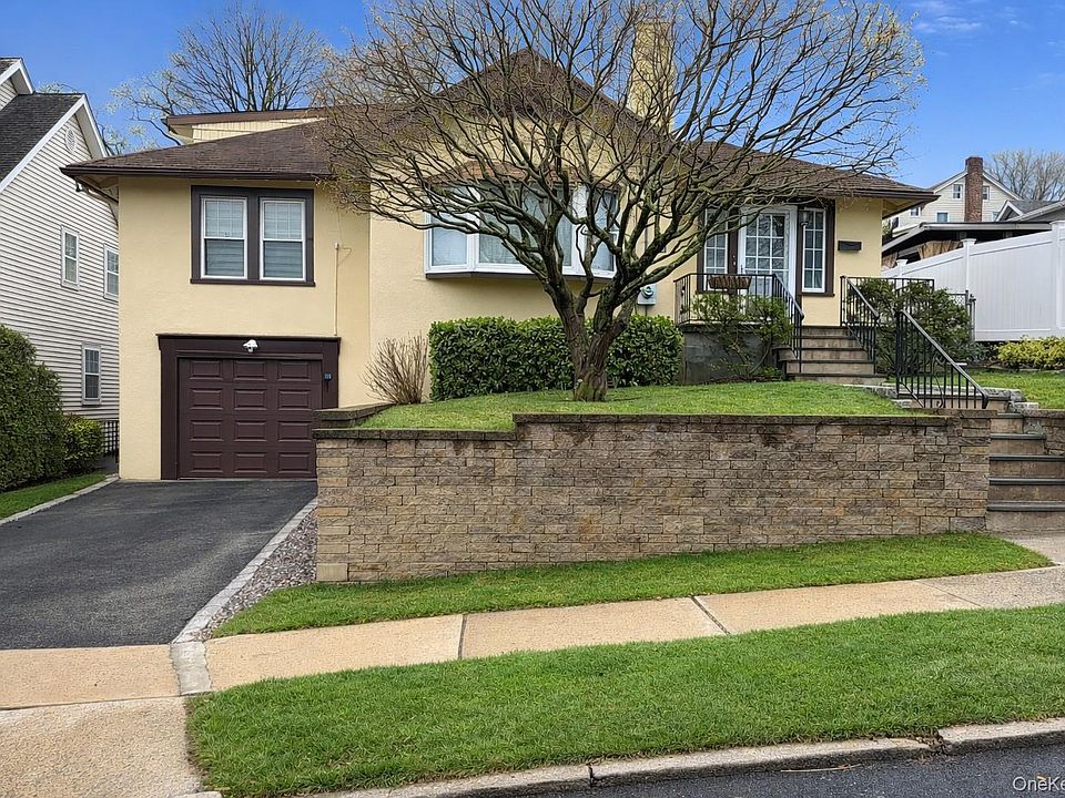 1st image of 107 Concord Avenue