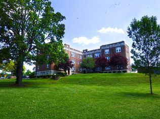 1038 McCausland Ave, Saint Louis, MO 63117