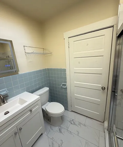 1 S Valley Rd #201 — Photo 16