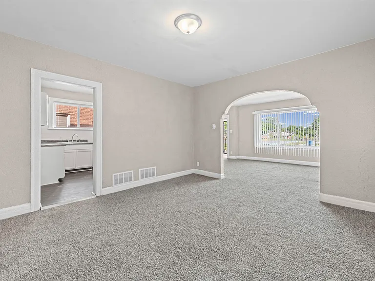 3825 Waverly St #1 — Photo 5